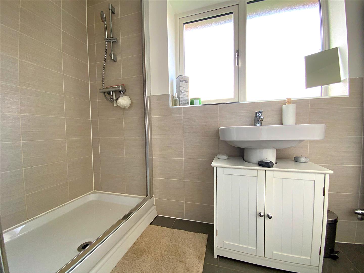 Buckworth Drive, Wootton, Bedford
